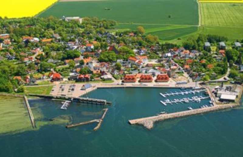 Appartmenthaus Am Bodden Wiek auf Rugen Bagian luar foto
